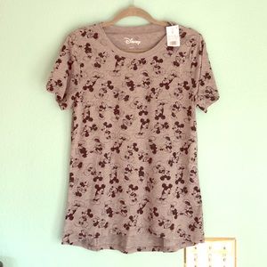 Disney’s Mickey & Minnie heather grey tee - large